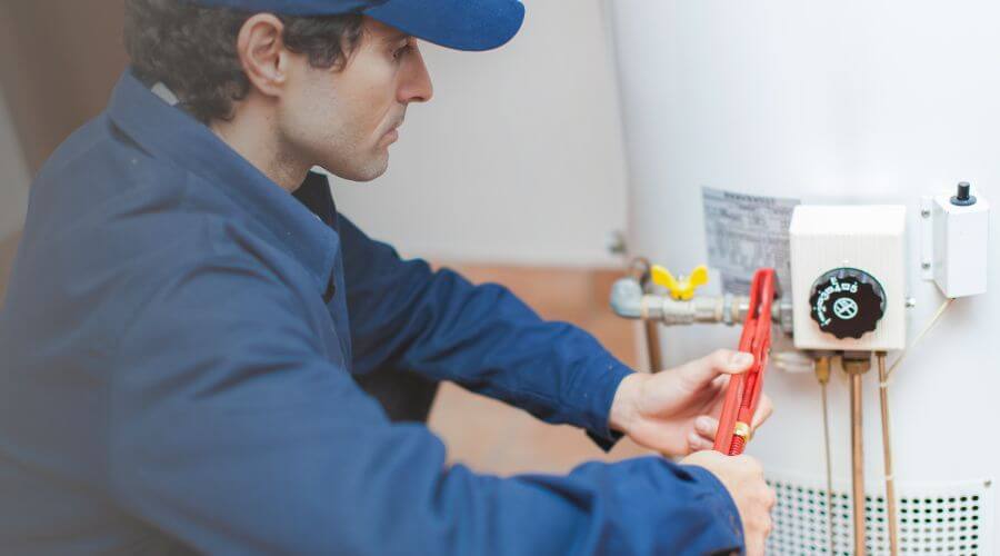 Professional Tankless Water Heater Installation in Elwood, NE